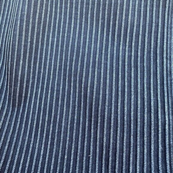 Offline by Aerie seamless cable 7/8 leggings  high waisted NWT black medium - Picture 6 of 11